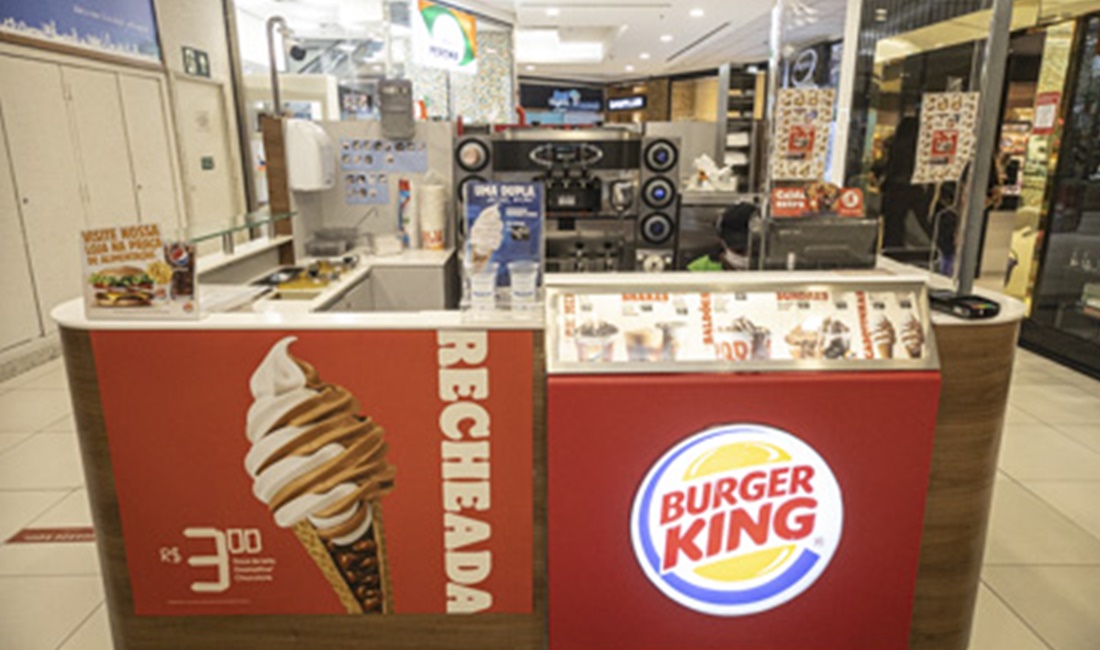 Quiosque de sobremesas do Burger King em shopping