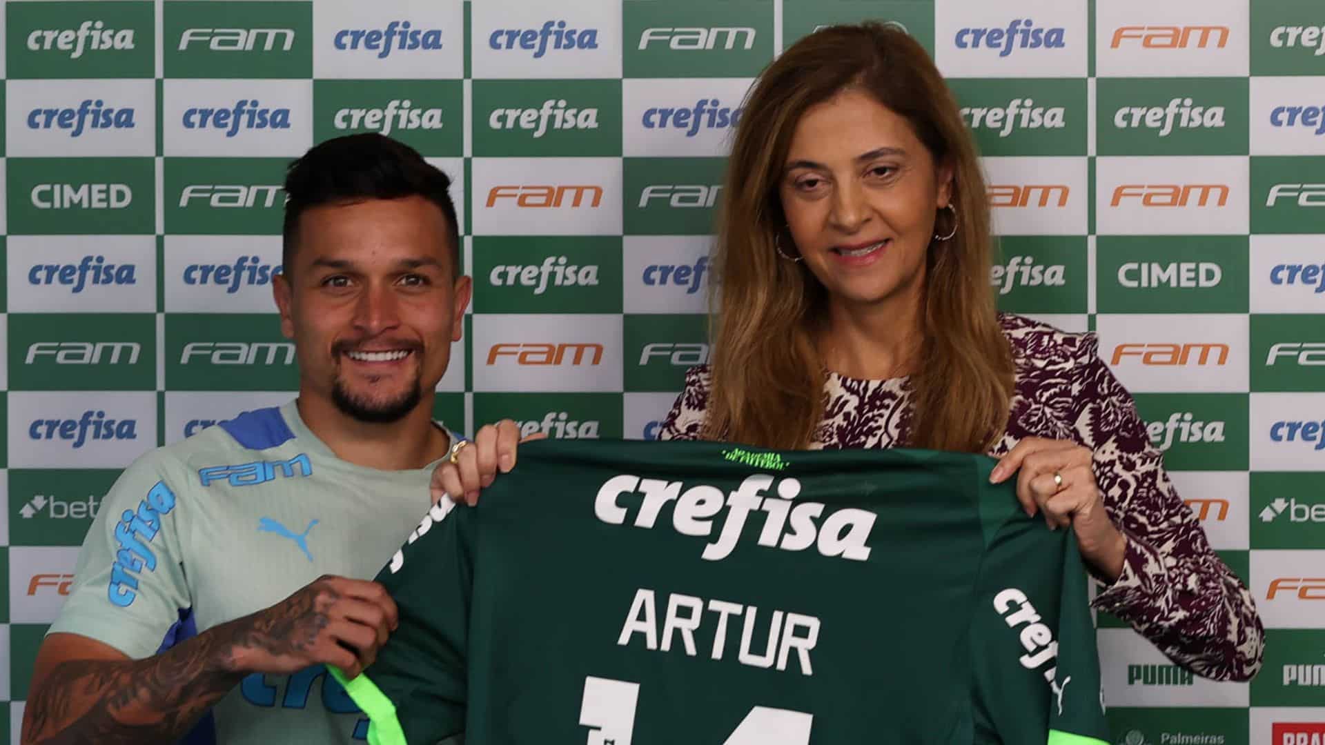 O famoso jogador de futebol voltou para o Palmeiras (Foto: Reprodução)