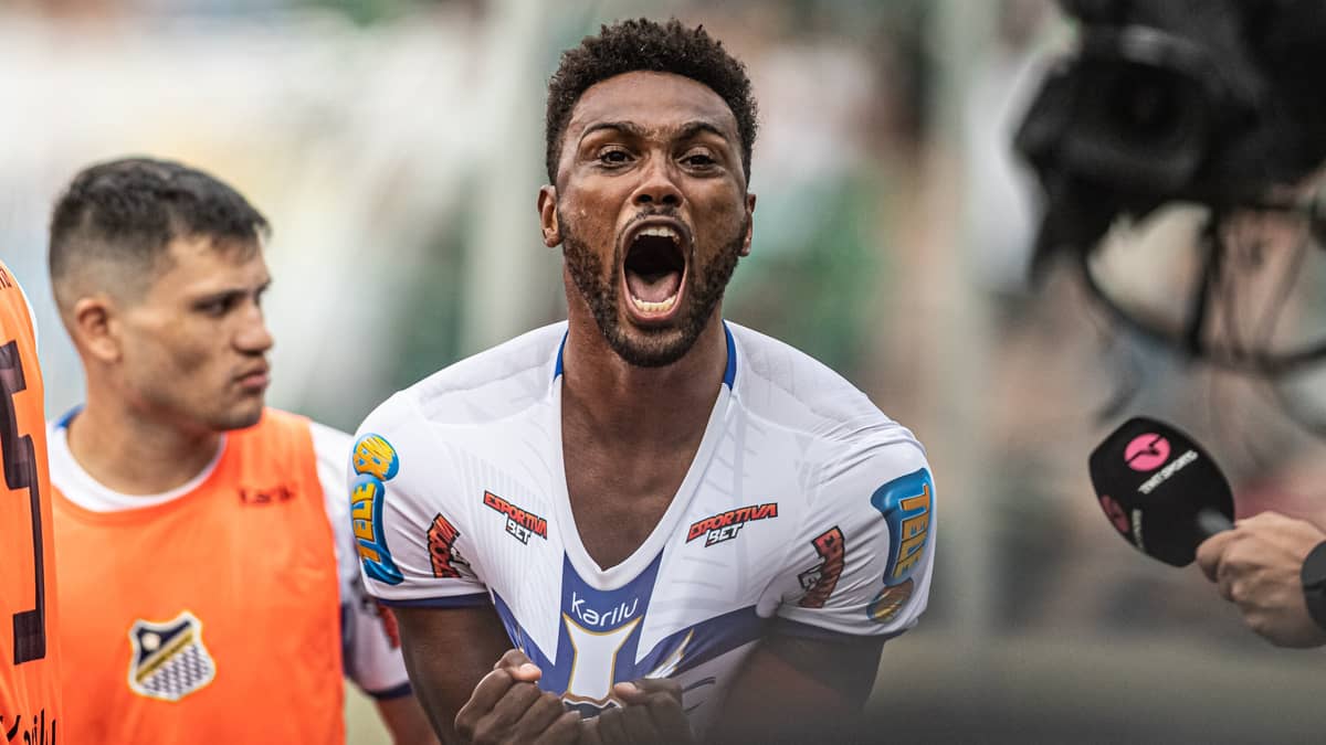 Bruno Mezenga pode ser contratado pelo Santos (Foto: Reprodução)