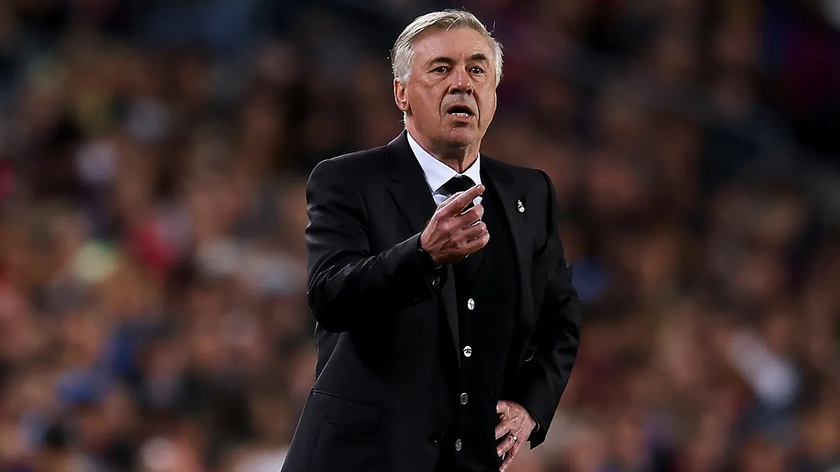 Carlo Ancelotti comanda o Real Madrid