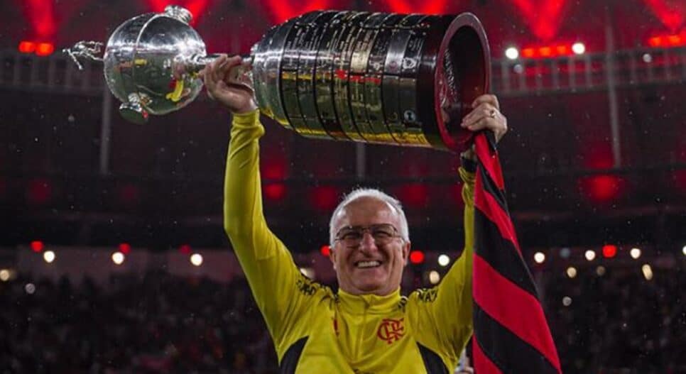 Campeão pelo Flamengo, nome de Dorival Júnior volta a boca do torcedor