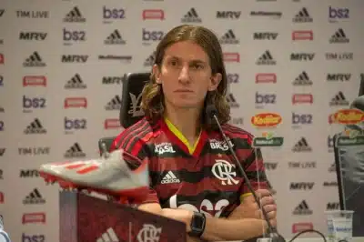 Filipe Luís expõe dificuldade no Flamengo (Foto: Reprodução)