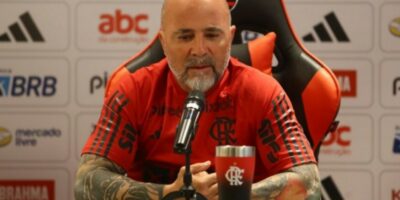 O técnico Sampaoli  comanda o Flamengo (Foto: Gilvan de Souza/Divulgação)