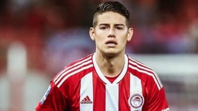 James Rodríguez decidiu priorizar o futebol europeu (Foto: Reprodução/ Olympiacos)