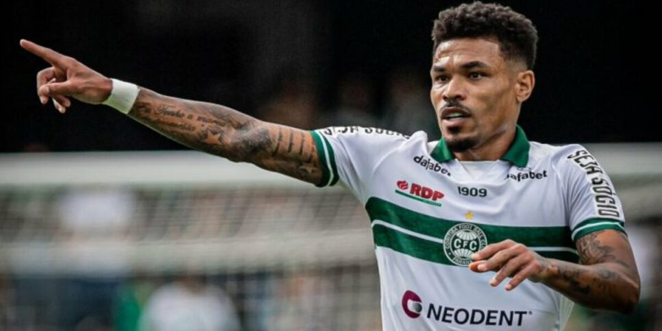 Júnior Urso do Coritiba (Foto: Reprodução / Internet)