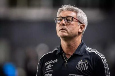 Santos tomará decisão final sobre o futuro de Odair Hellmann (Foto: Reprodução)