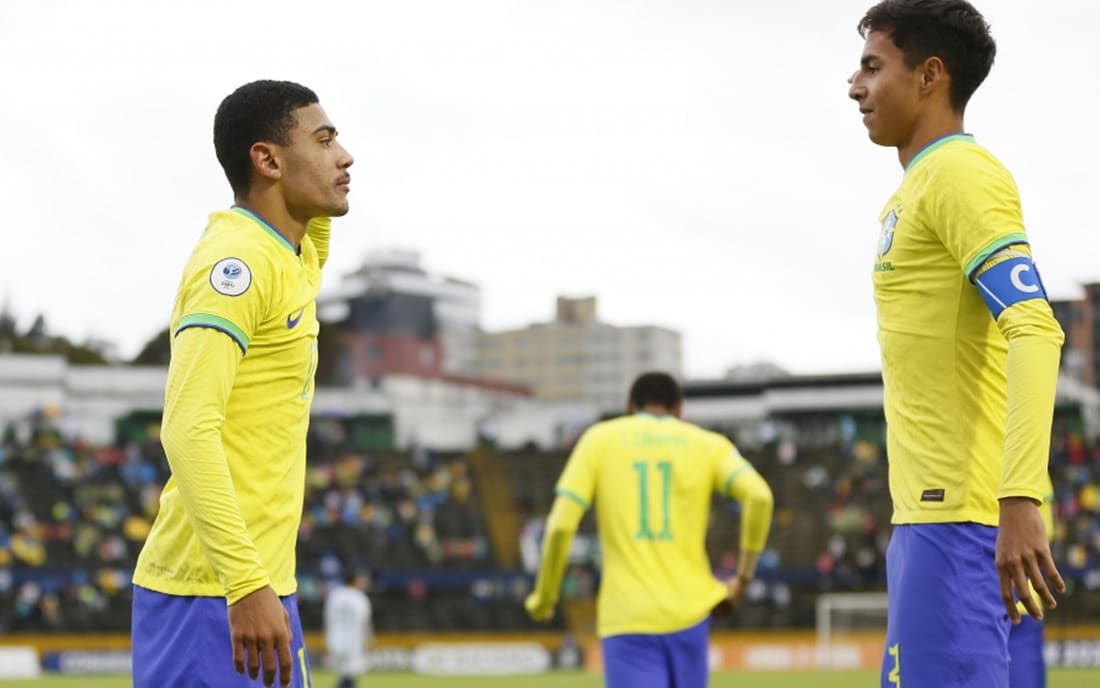 Riquelme marcou o primeiro gol contra a Argentina no torneio Sul-Americano