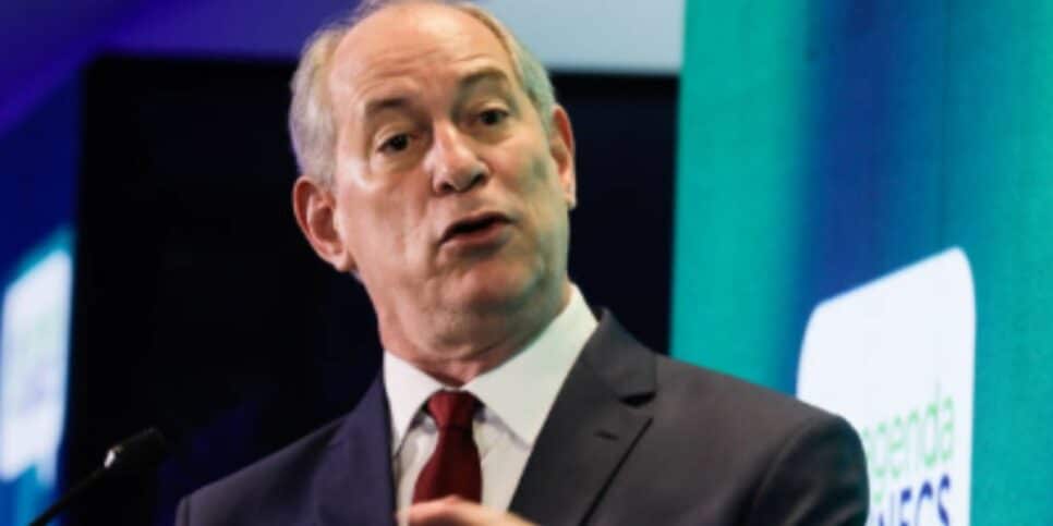 Ciro Gomes tem enfrentando PROBLEMAS para licenciar o CARRO e você precisa saber o motivo