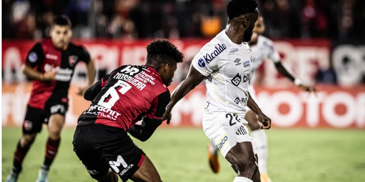 Santos perdeu confronto contra Newell´s Old Boys na Sul-Americana (Imagem Reprodução Internet)