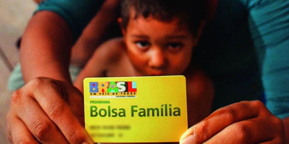 Bolsa Família tem corte e povo receberá metade do pagamento da (Foto: Reprodução)