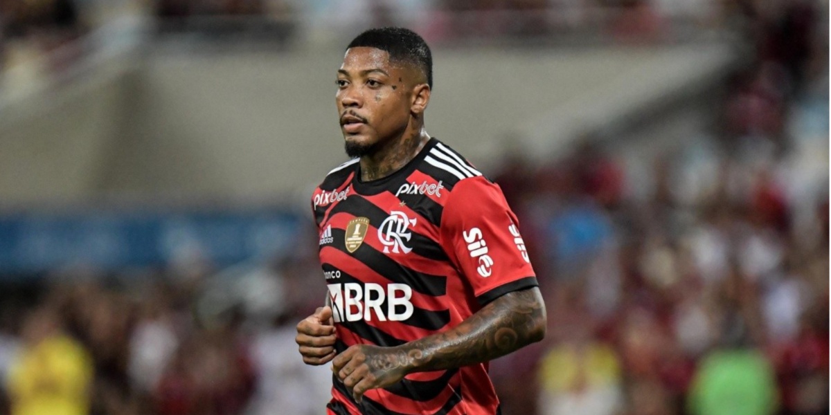 O famoso jogador de futebol vem enfrentando uma fase bem complicada no Flamengo (Foto: Reprodução)