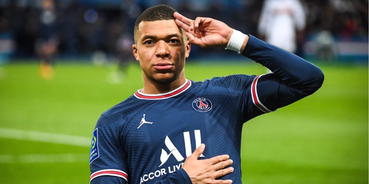 Mbappé jogador do PSG (Imagem Reprodução Internet)