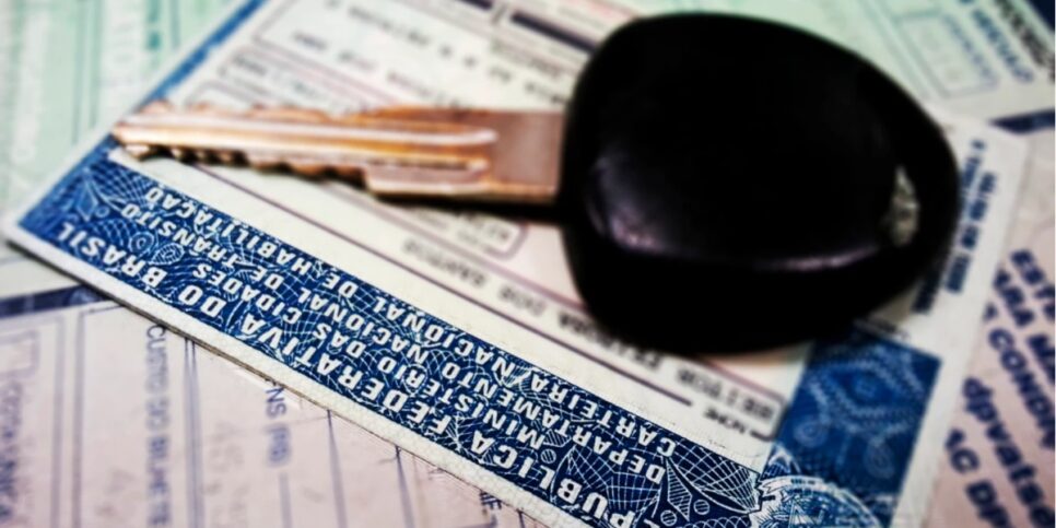 Prazo para renovar carteira de motorista vencida pode ficar maior (Imagem Reprodução Internet)