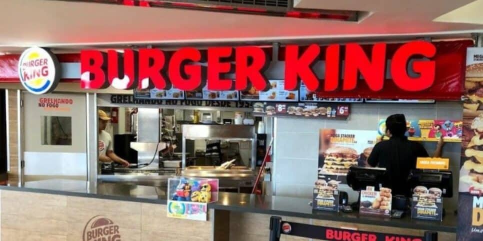 Escravidão: Funcionário do Burger King faz necessidades no chão e diz não poder ir ao banheiro - Foto Reprodução Internet