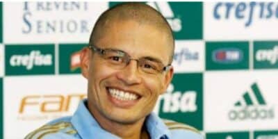 Foi confirmado” Alex é 'visto' em treino e situação envolve o Palmeiras - Foto: Reprodução da Internet