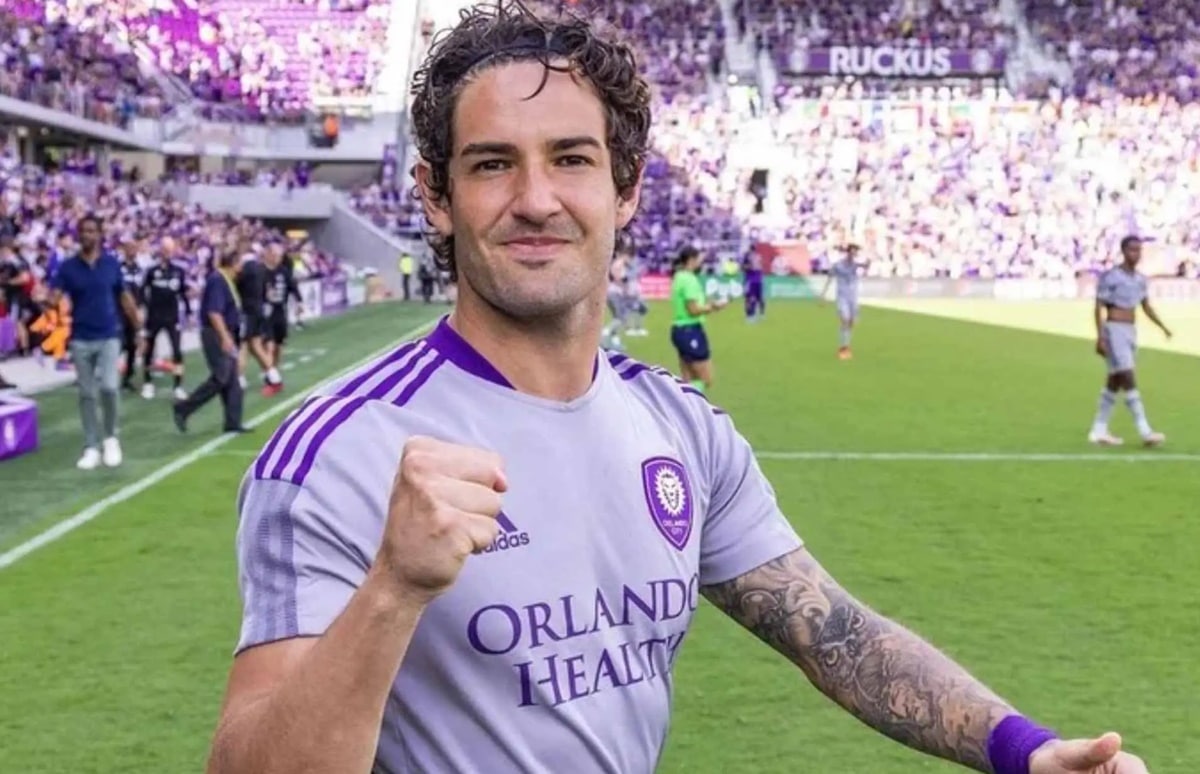 Após deixar o Orlando City, seu último clube, Pato teve passagem melancólica pelo São Paulo (Foto: Reprodução/ GettyImages)