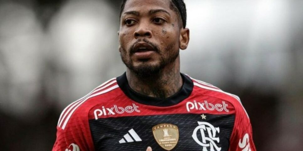 AGORA: São Paulo negocia a contratação de Marinho, que foi afastado pelo Flamengo