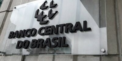 Imagem do post Banco Central anuncia ter R$ 7,4 bilhões para serem resgatados pelos brasileiros; saiba se tem direito