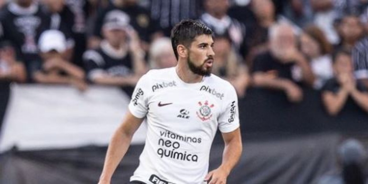 Bruno Mendez em campo pelo Corinthians (Foto: Reprodução/Instagram)