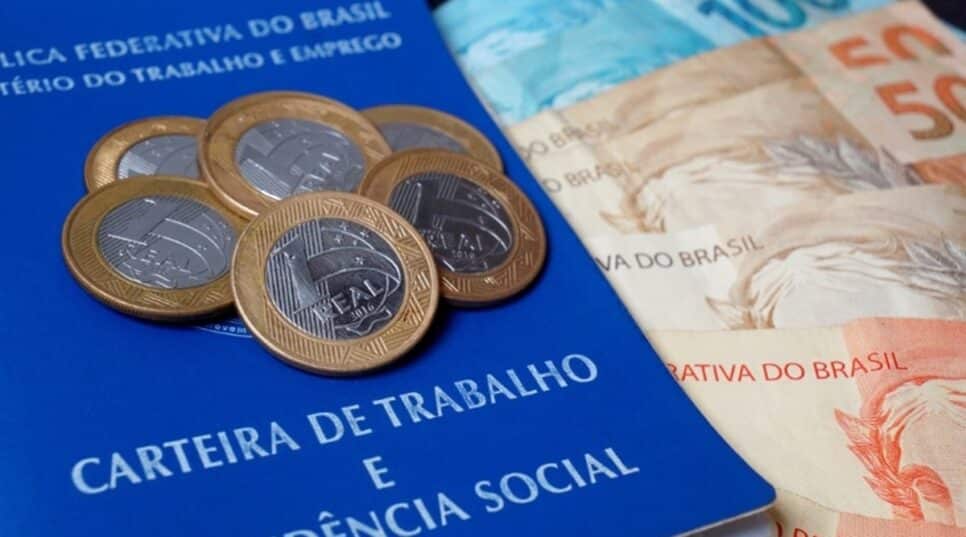 TRISTE NOTÍCIA para quem recebe seguro-desemprego cai como balde de água fria