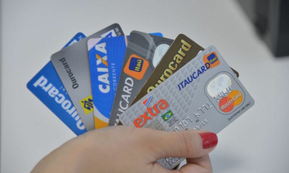 ATENÇÃO: Alerta para todos os brasileiros quem usam CARTÕES DE DEBITO (Reprodução/Internet)