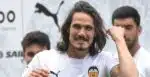 Cavani vestindo a camisa do Valencia, da Espanha (Foto: Reprodução/ Divulgação)