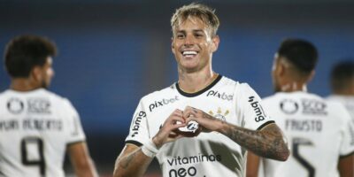 Jogador Róger Guedes (Foto: Getty Images)