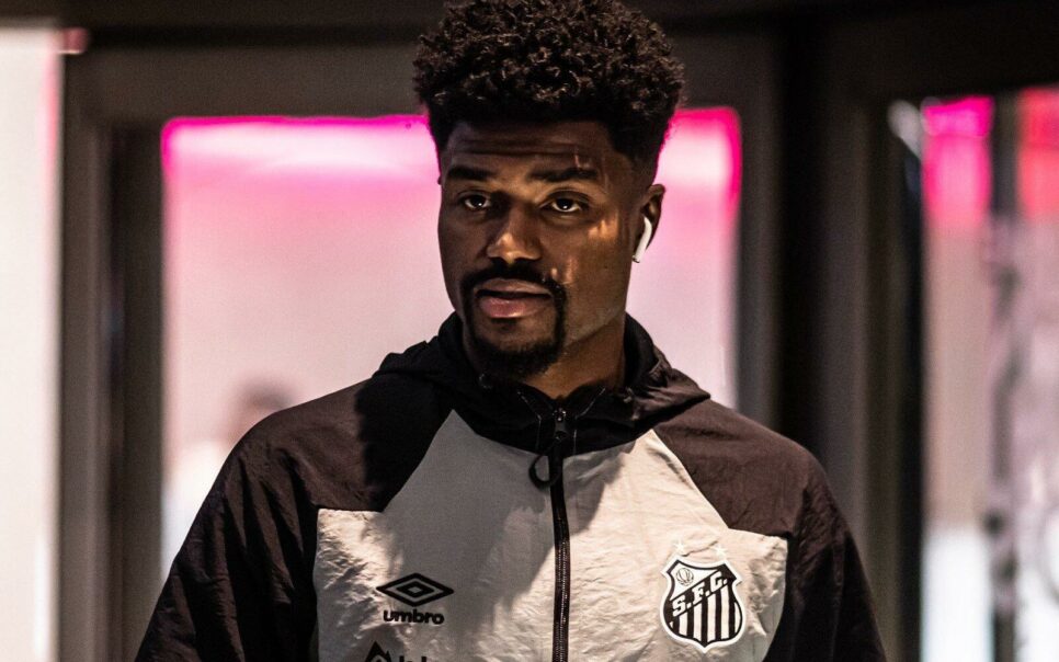Famoso jogador do Santos é ameaçado de morte por quadrilha (Foto: Reprodução)