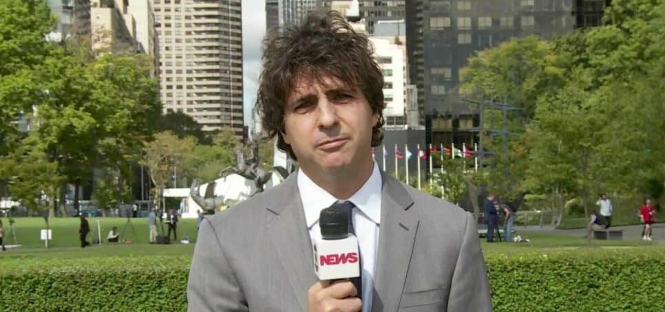 Jornalista da Globo esquece do Flamengo e revela quem é ‘verdadeiro rival' do Palmeiras: “Daria trabalho” (Reprodução/Globo News)