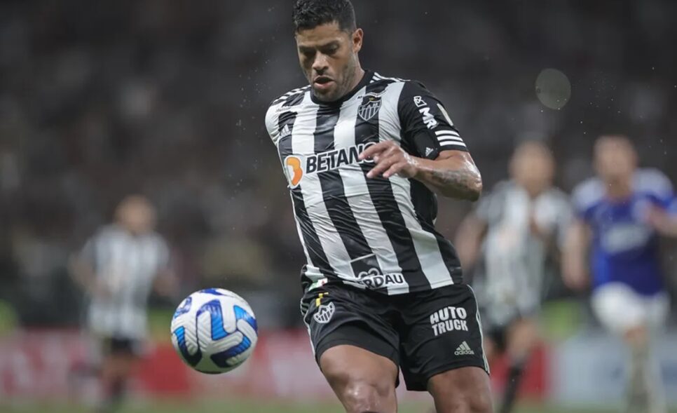 Hulk marca dos golaços pelo Atlético-MG contra o Cuiabá (Foto: Reprodução/ Pedro Souza/ CAM)