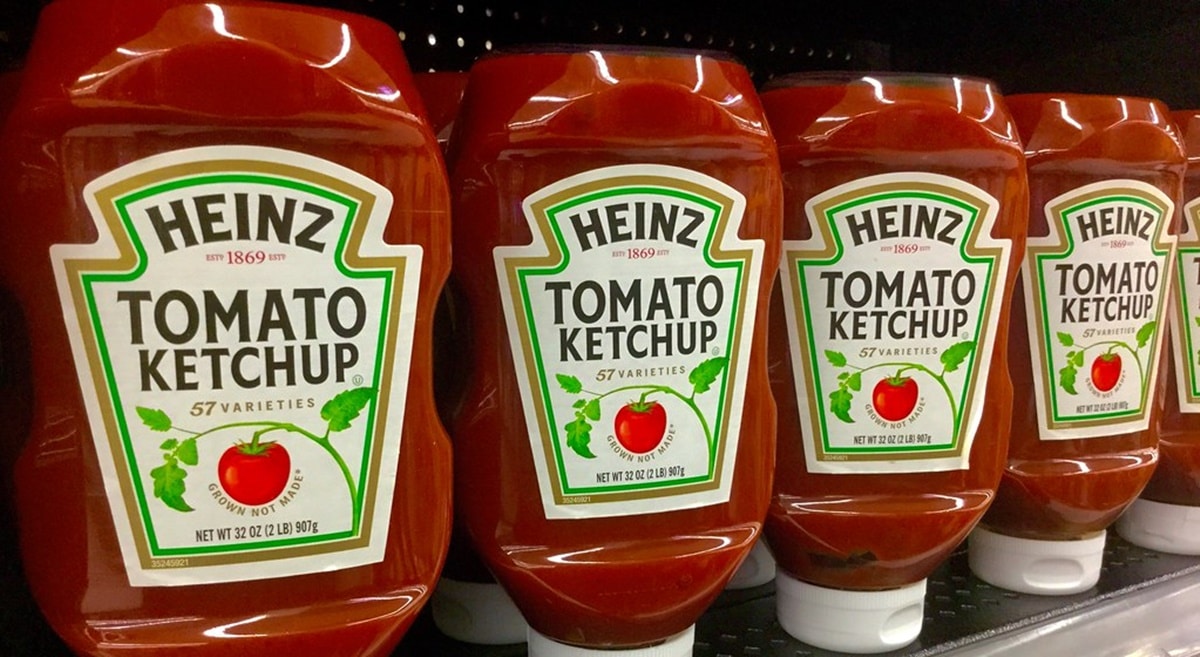 Agora a embalagem do Ketchup da Heinz é de ponta cabeça 