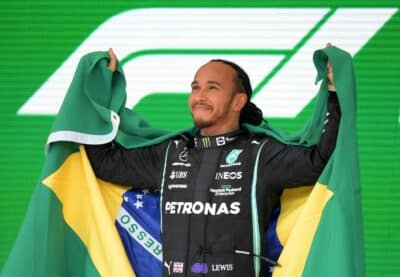 Imagem do post De olho no futurto, Lewis Hamilton quer desenvolver carro para bater de frente com RBR