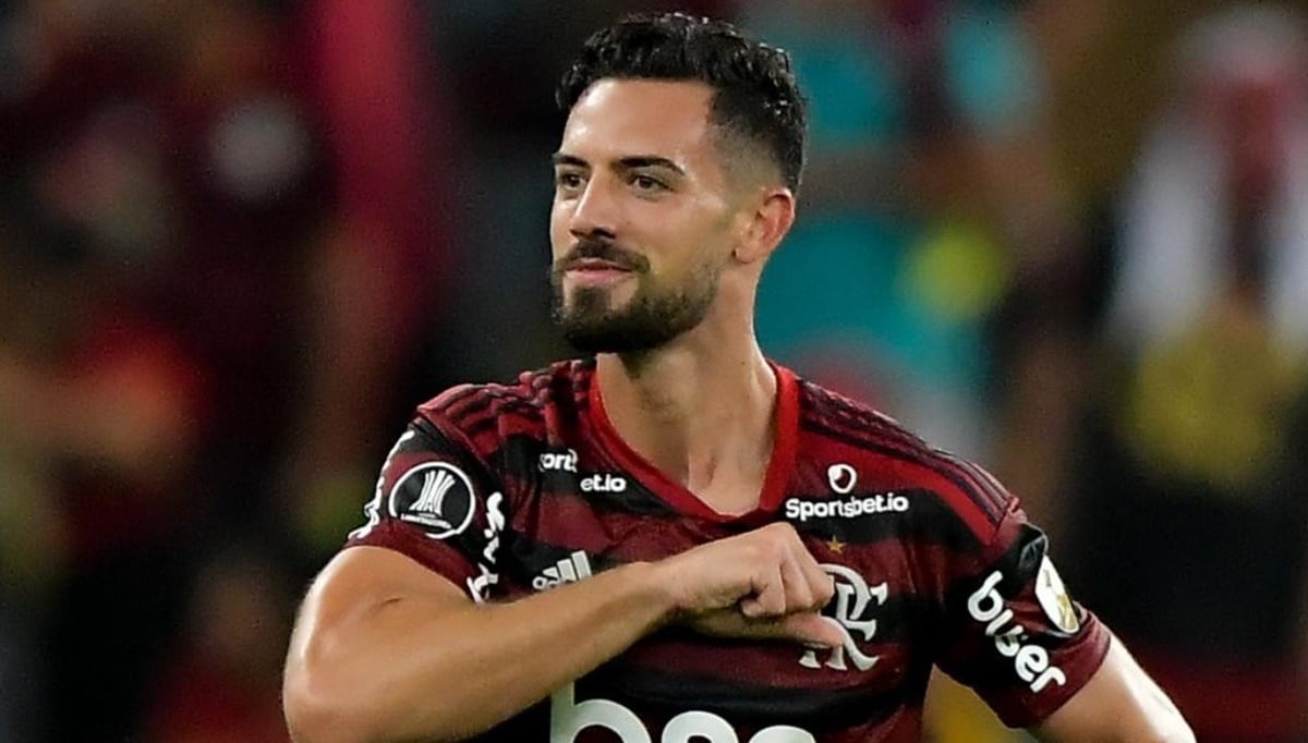 Pablo Mari tem notícia de venda e Flamengo vai embolsar parte da quantia