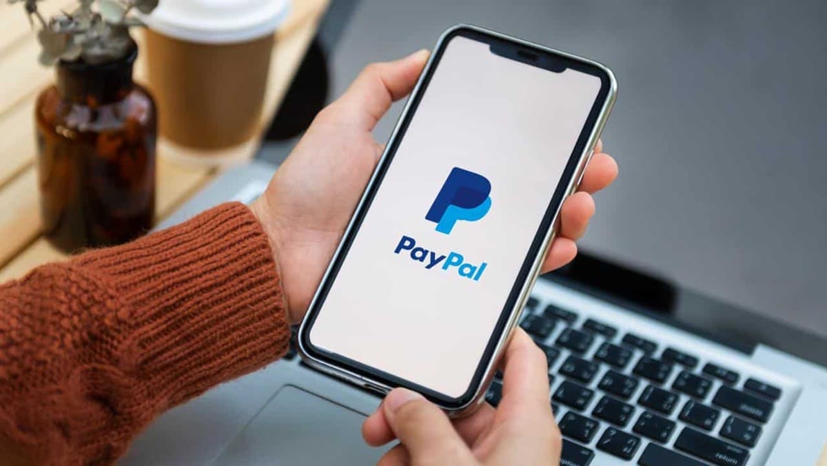 Usuário acessando o banco digital PayPal que erradicou o PIX (Foto: Reprodução/ Internet)