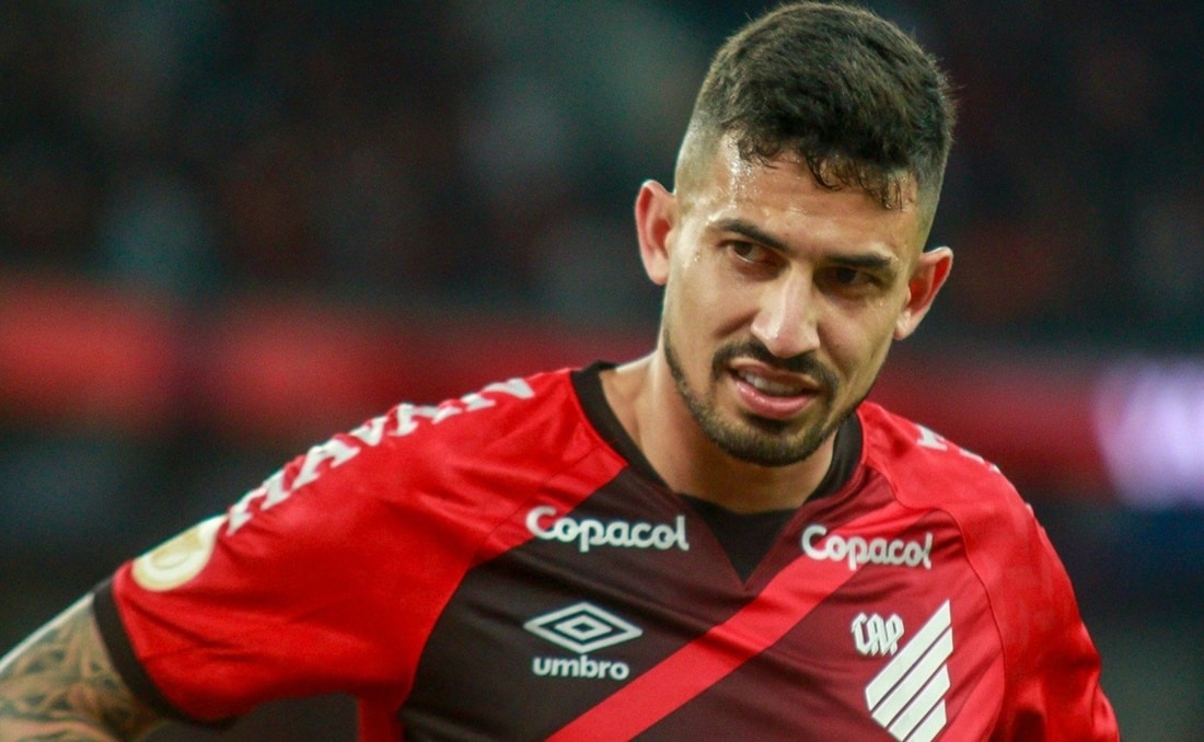 Pedro Henrique, camisa 34 do Athletico Paranaense (Foto: Reprodução/ Gabriel Machado/ AGIF)