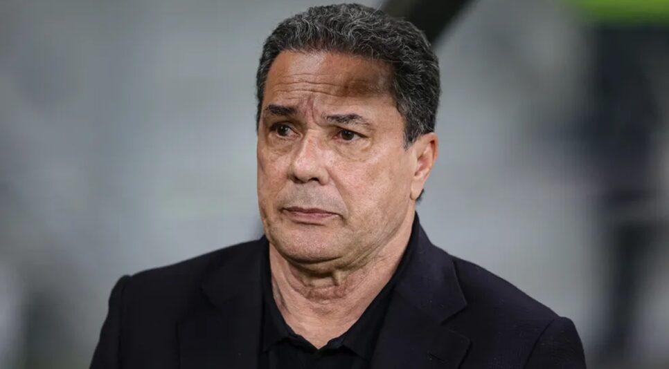 Luxemburgo vê faz situação nos bastidores do Corinthians piorar (Foto: Reprodução)