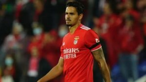 Veríssimo em ação pelo Benfica (Foto: Gualter Fatia / GettyImages)