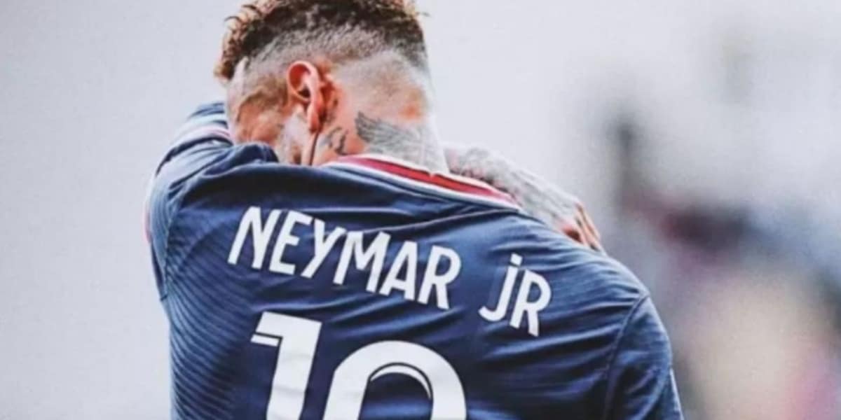 Neymar não está mais entre os dez atletas mais bem pagos do mundo (Imagem Reprodução Internet)