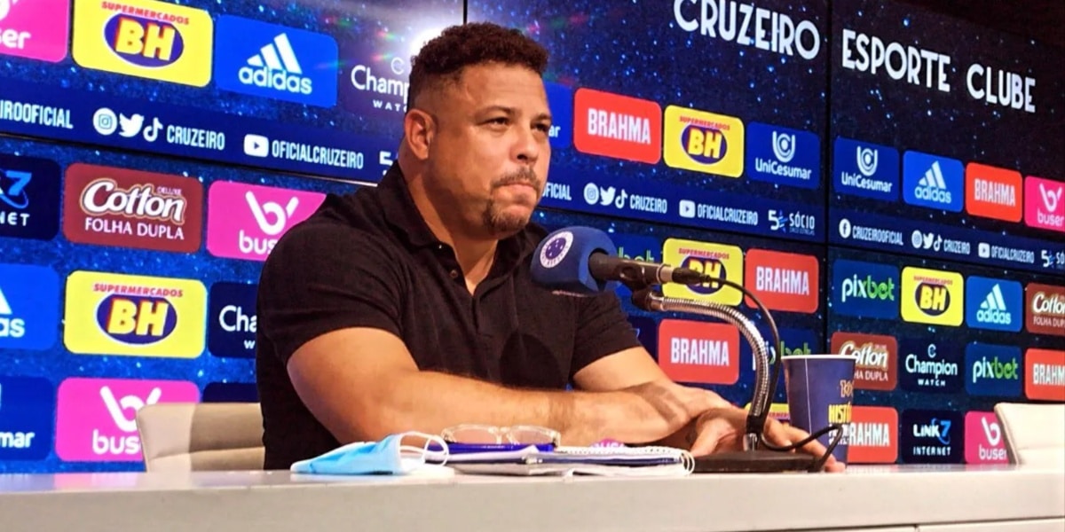 "R$ 99,5 mi": Emirados Árabes faz proposta para Ronaldo e pressiona sobre negócio com o Cruzeiro