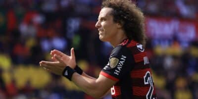 Imagem do post David Luiz recebe proposta irrecusável e pode deixar o Flamengo a qualquer momento