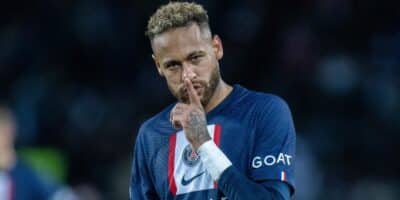 Imagem do post Xii! Neymar tem reação inusitada e irrita torcedores: “Eu sou Mengão”