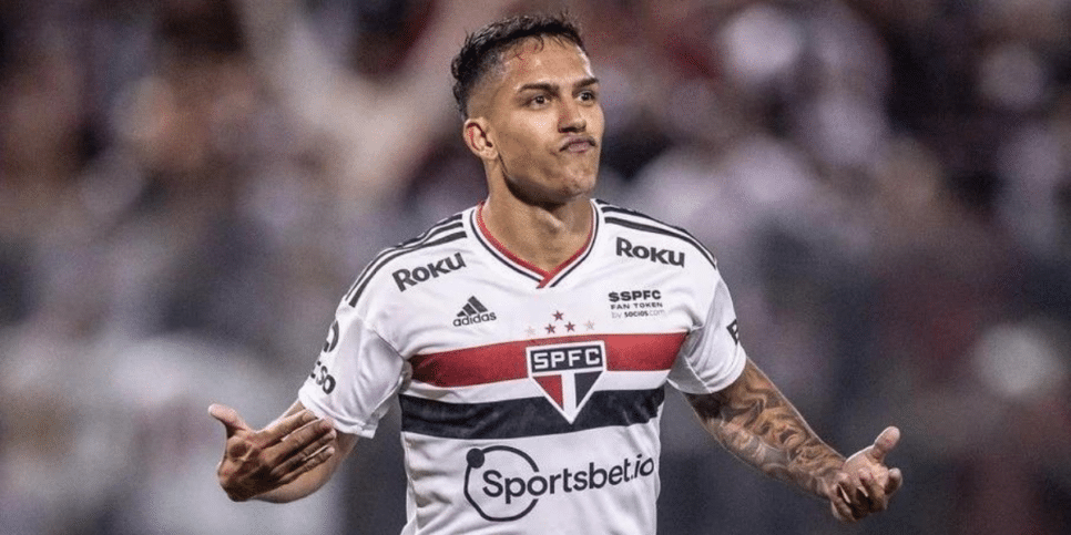 'Pelo menos tá vivo': Atualização sobre Igor Vinicius anima a torcida do São Paulo (Reprodução/Internet)