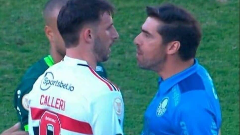 Abel Ferreira discutiu com Calleri durante partida