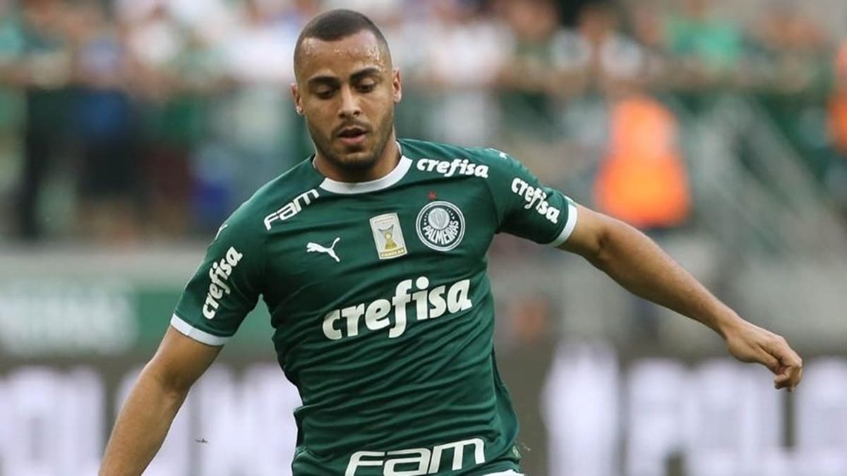 Arthur Cabral em seu tempo de Palmeiras (Foto: Reprodução/ Cesar Greco/ SE Palmeiras)