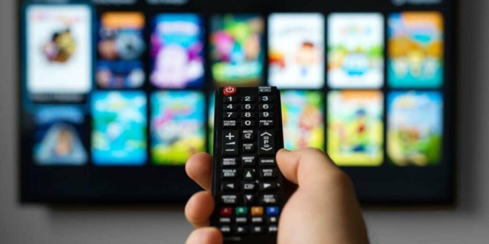 É possível assistir mais de 750 canais de graça (Foto: Reprodução / Internet)