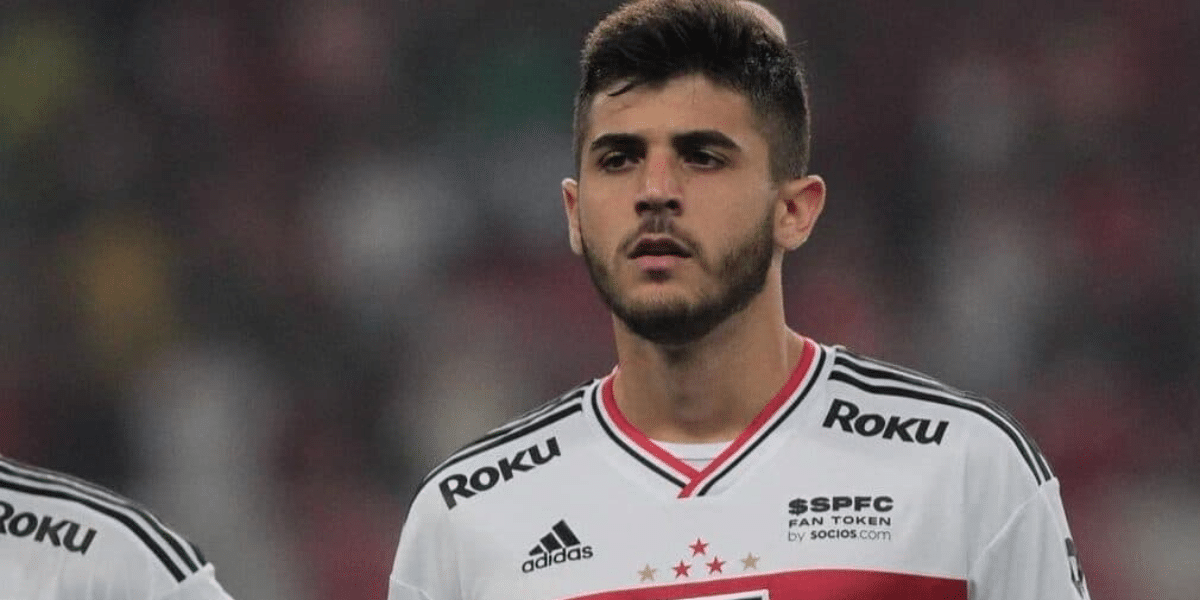 R$ 31,7 MILHÕES: Time inglês oferece bolada por jogador do São Paulo (Reprodução/Internet)