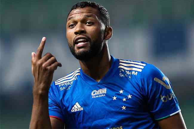 Thiago, ex-jogador do Cruzeiro, é vendido por R$ 5 milhões