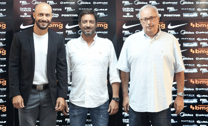 Diretoria do Corinthians faz planos para o próximo presidente (Foto: Reprodução)