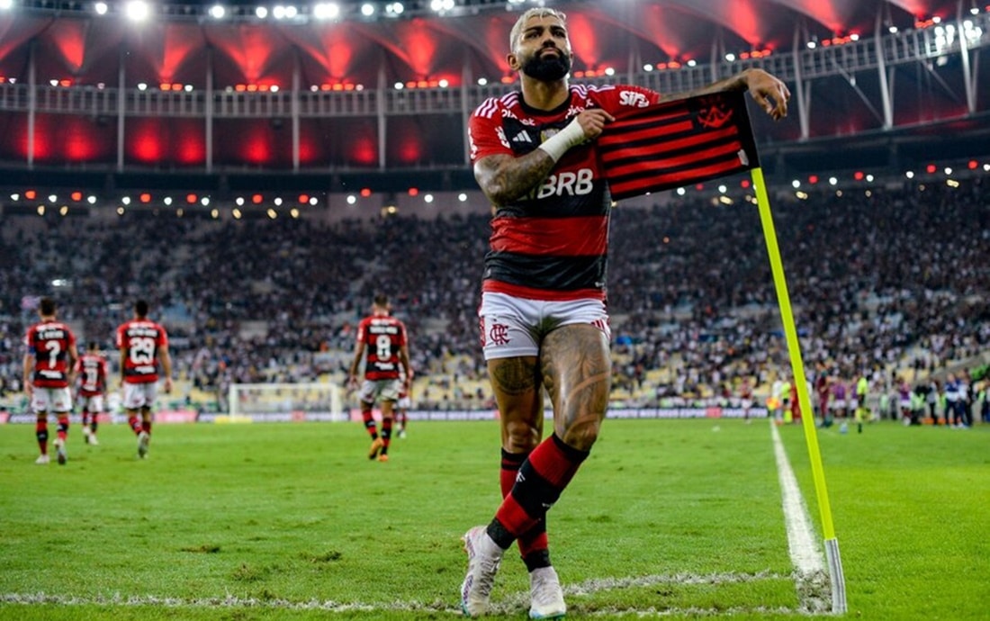 Gabriel Barbosa celebra gol contra o Fluminense (Foto: Reprodução/ Marcelo Cortes/ CRF)