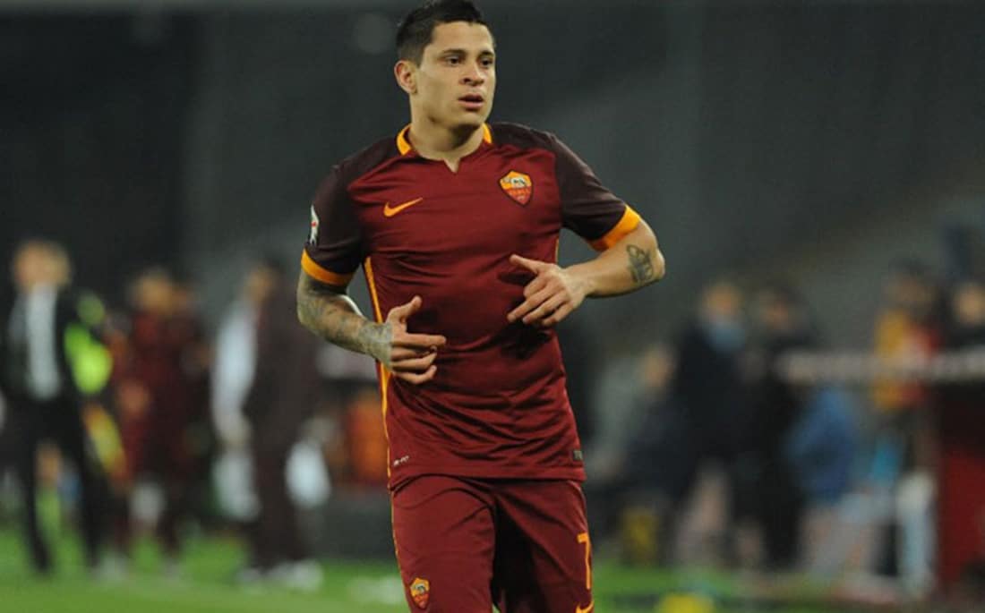 O atacante paraguaio Iturbe, jogando pelo Roma (Foto: Reprodução/ Getty Images)